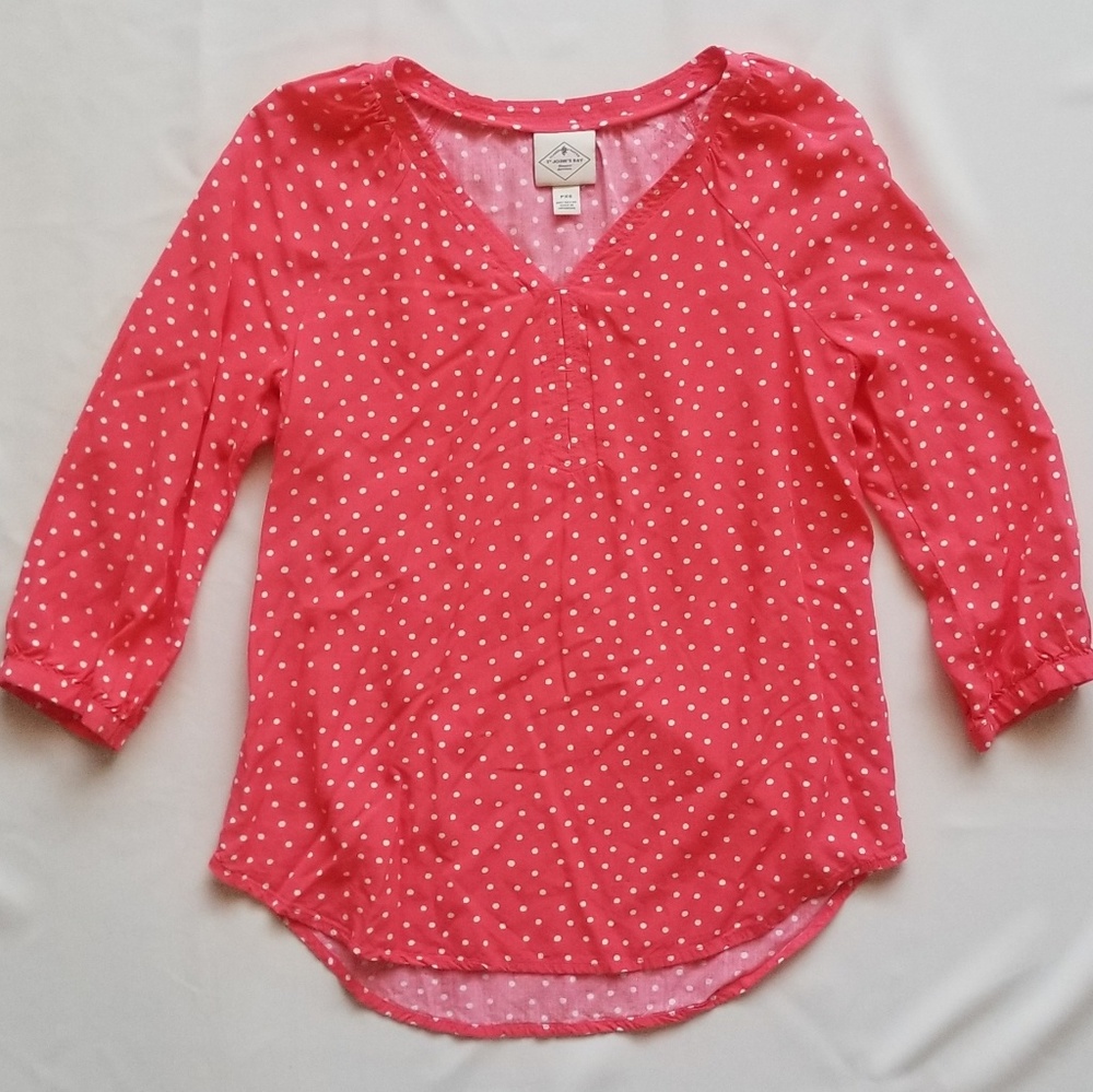 💜 5 for $25! St. John's Bay V Neck Blouse